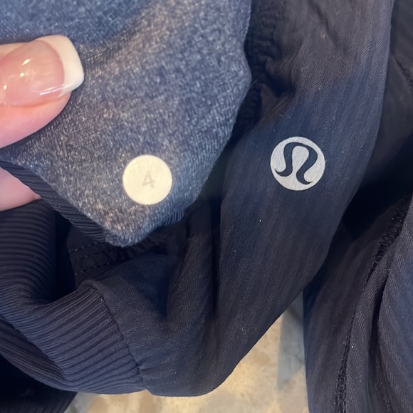 Lululemon studio dance jacket navy blue reversible - Picture 5 of 5